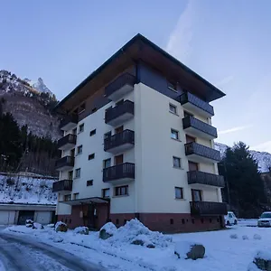 Apt. La Larze 58 , Chamonix France