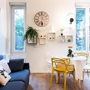 My Nest Quartier Latin - 27m2 - Renove , Paris France