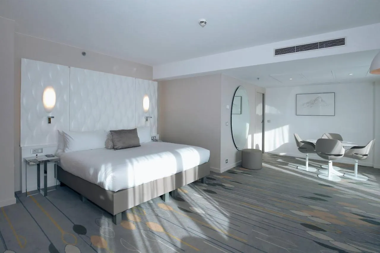 Renaissance Aix-En-Provence Hotel 5*,