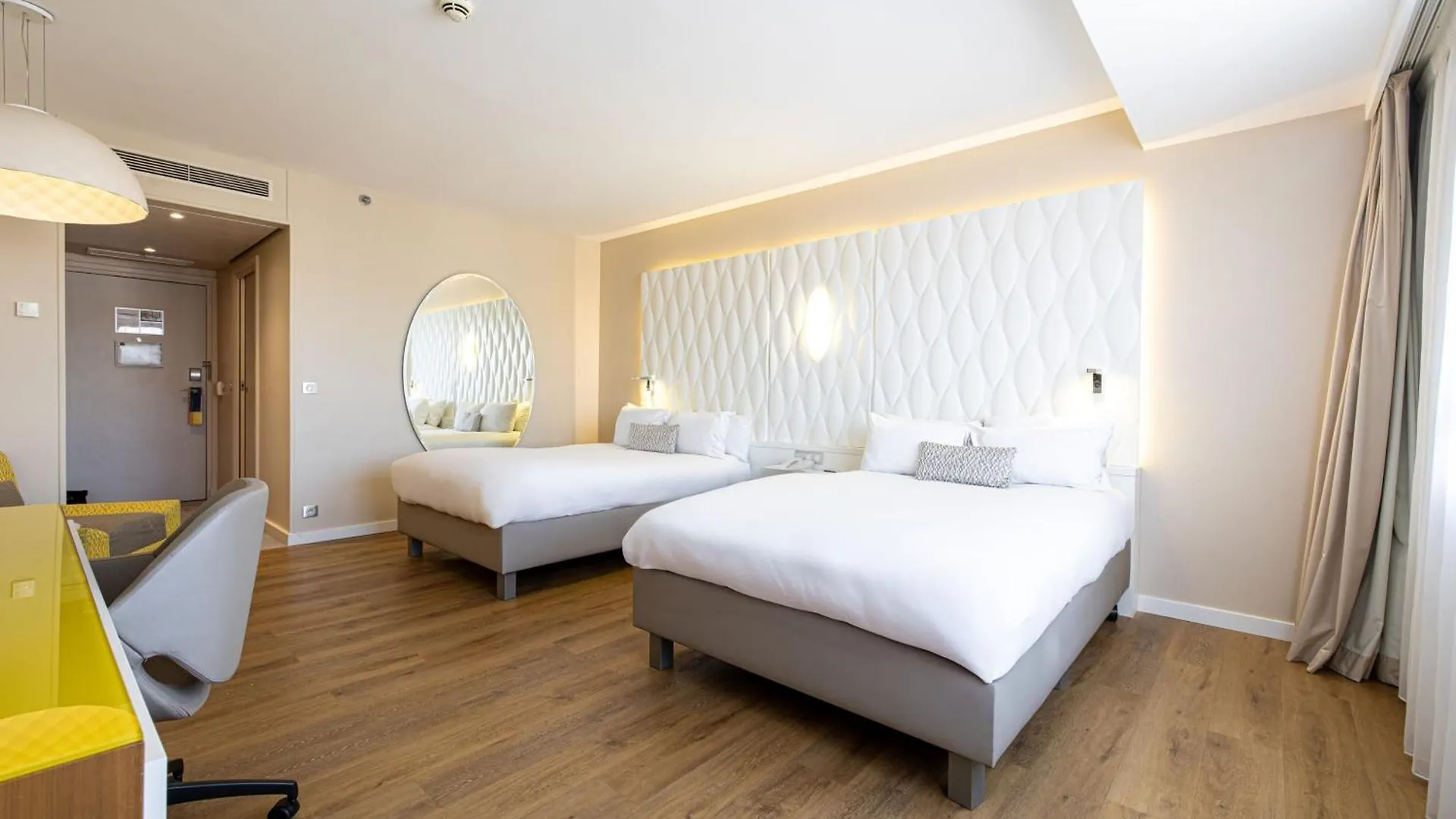 *****  Renaissance Aix-En-Provence Hotel צרפת