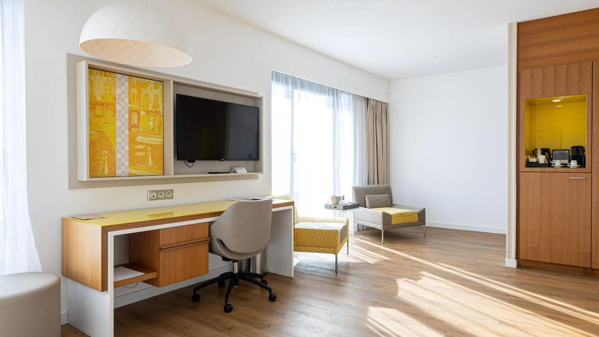Renaissance Aix-En-Provence Hotel 5*,